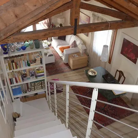 度假居 Charme House *